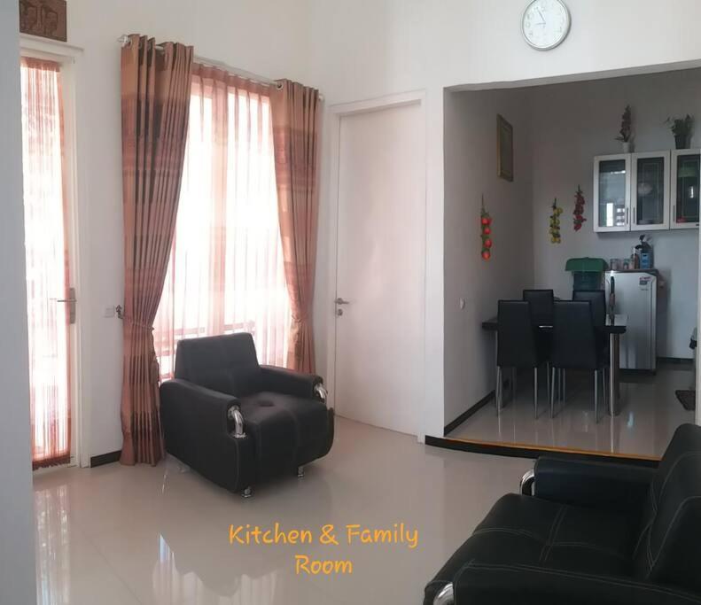 Villa Two One Exotic Private Pool Di Batu باتو المظهر الخارجي الصورة